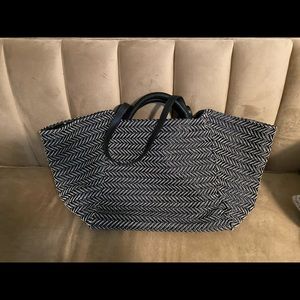 Cuyana Oversized Raffia Tote